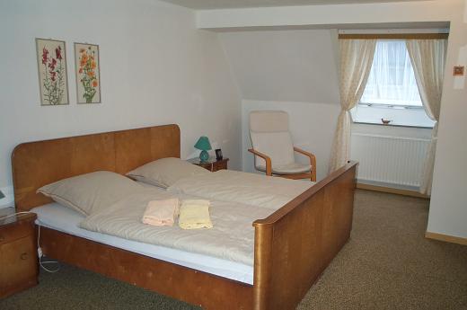 Blick in eines der Schlafzimmer